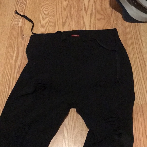 Black jeans - Picture 3 of 3